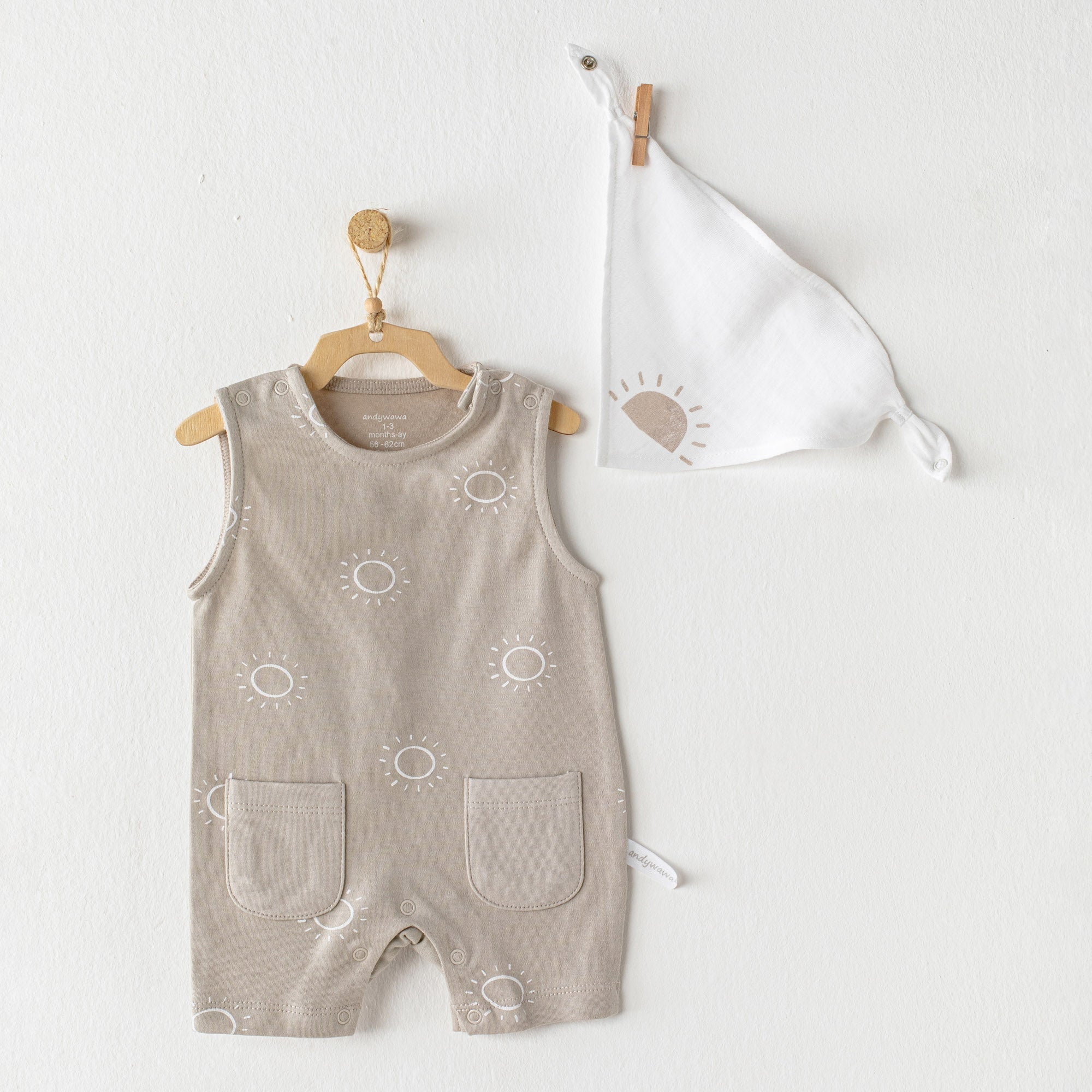Sunshine Cotton Newborn Cotton Romper & Matching Bib - Sunshine Cotton Newborn Cotton Romper & Matching Bib - 1-3 Months - Andywawa - Melymod